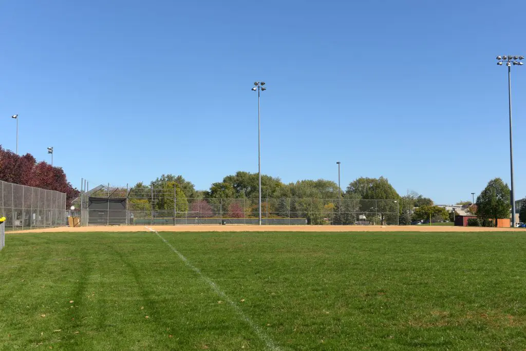 Rahlfs Woods Ballfield